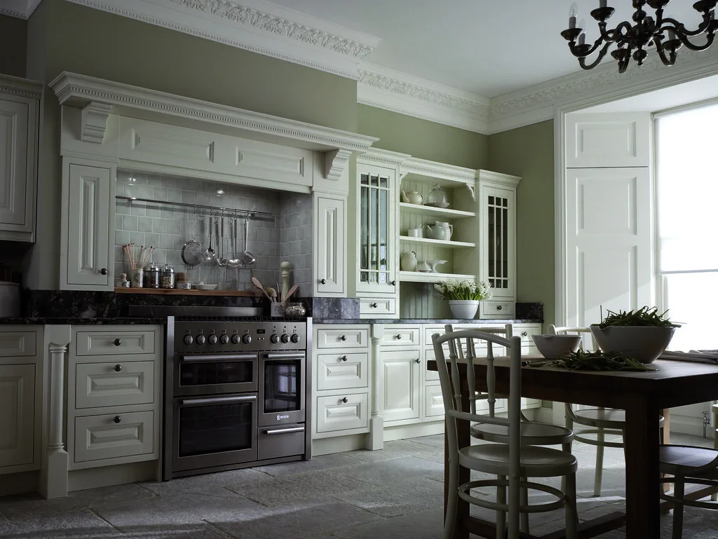 Cream Kitchen Ideas: Warm, Classic and Timeless Inspiration