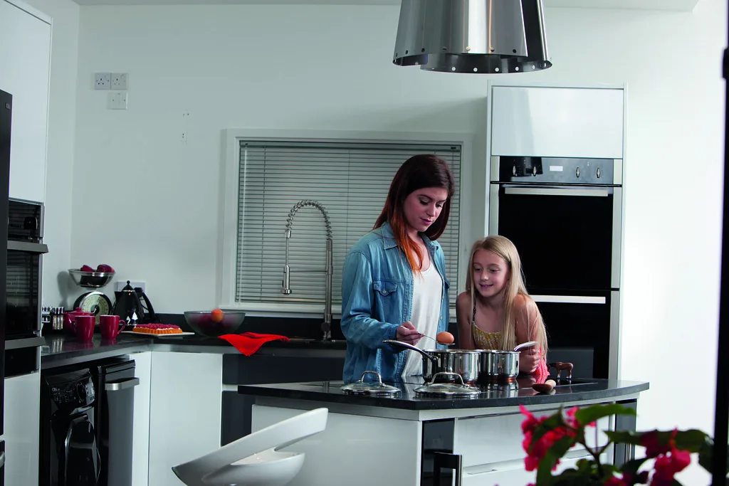 Cooker Hob: Gas Is Cheaper Until You Count £106 a Year